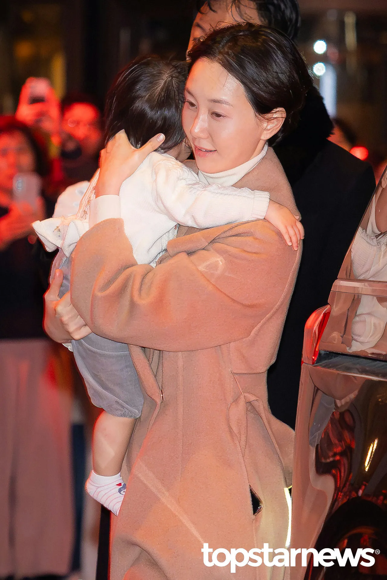 Lee Yoo Young second child